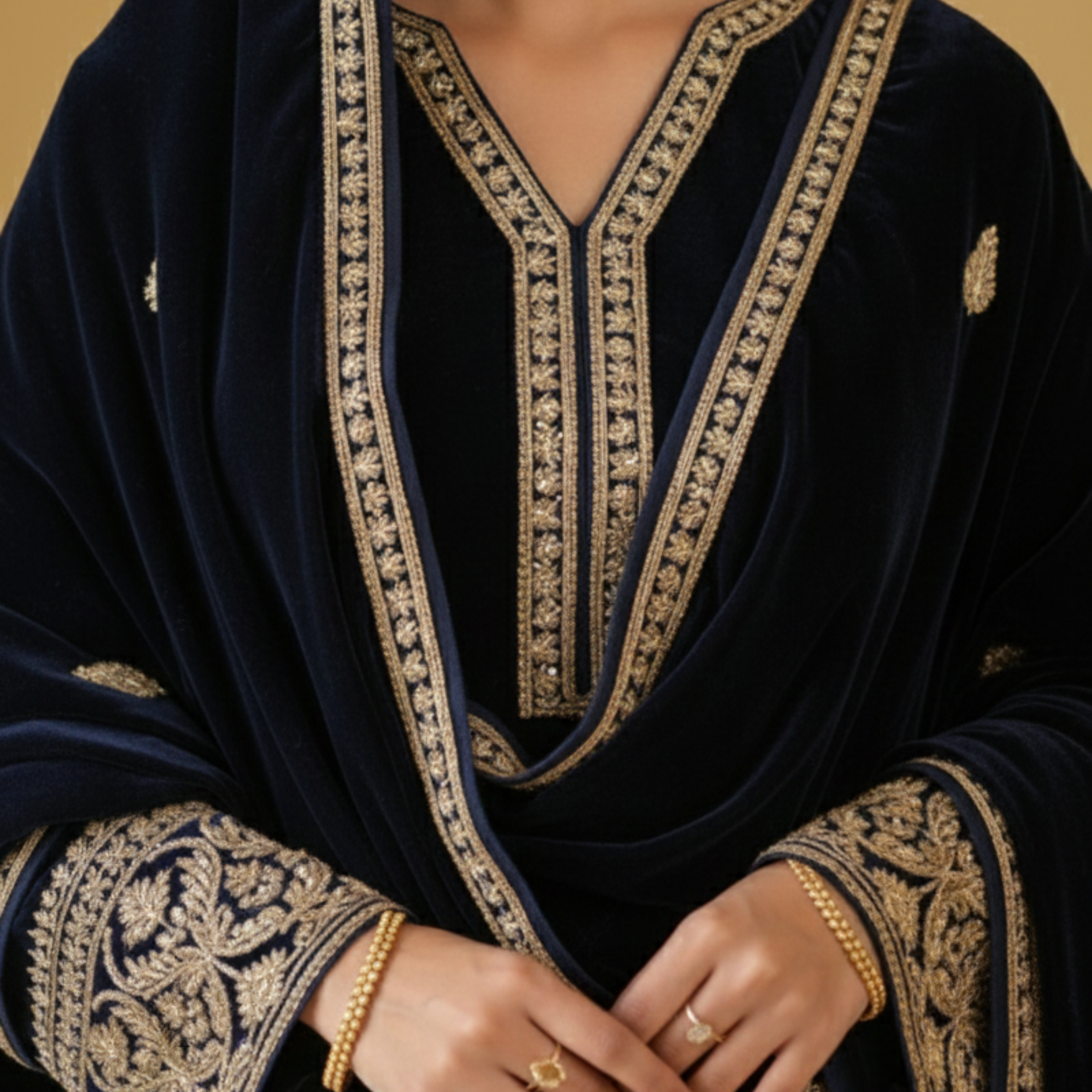 Luxurious Kashmiri Pashmina Style Woolen Velvet Kurta Set - KS0020