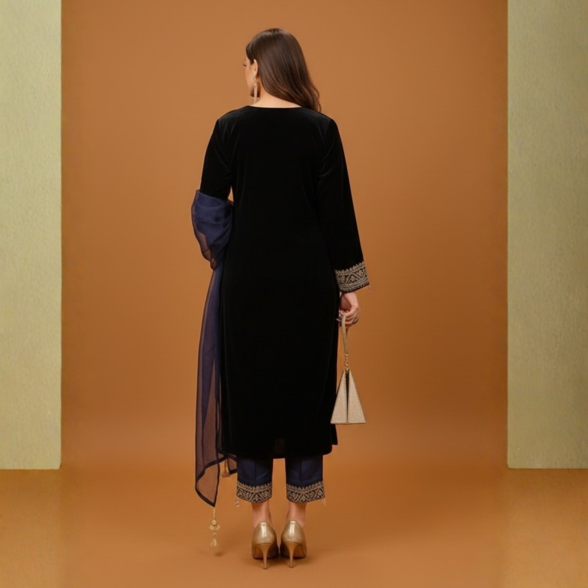 Luxurious Kashmiri Pashmina Style Woolen Velvet Kurta Set - KS0023