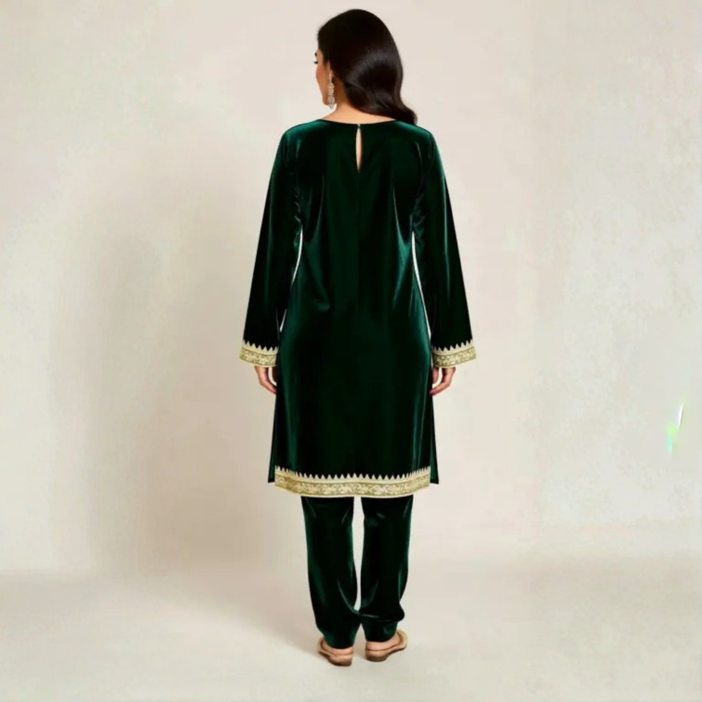 Luxurious Kashmiri Pashmina Style Woolen Velvet Kurta Set - KS0026